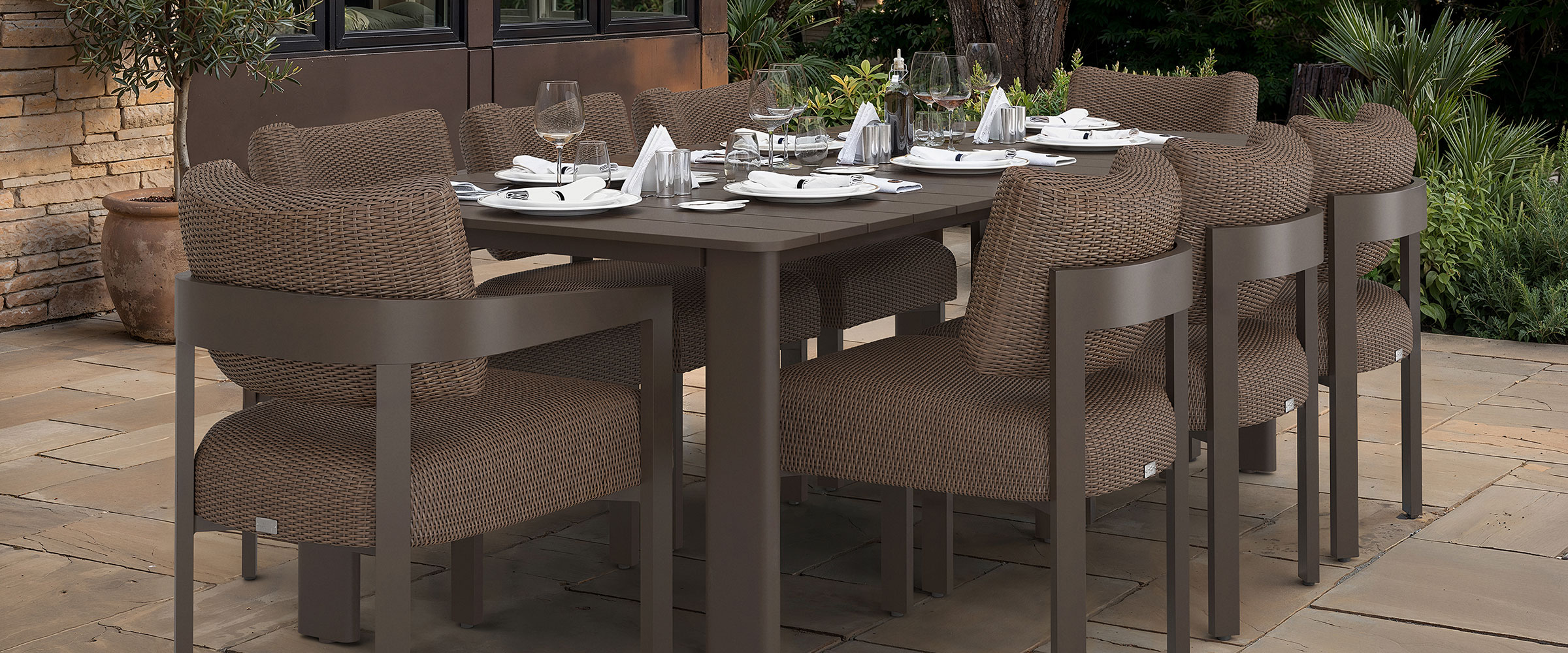 Caro-Dining-Hazel-Cocoa-+-Tolle
