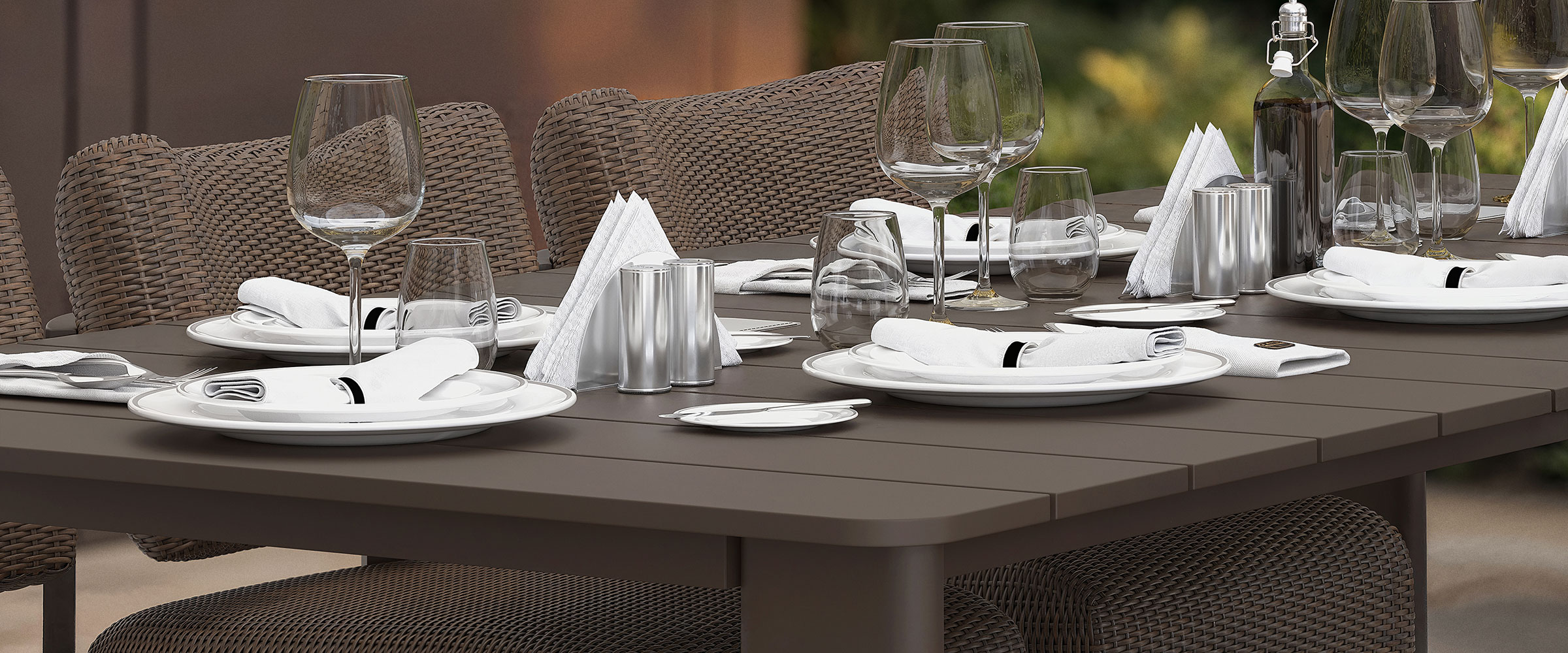 Caro-LS03-Dining_cam02