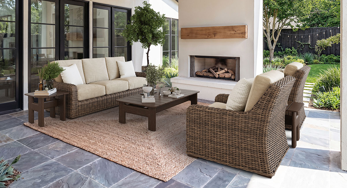 Laurent-Seating-Cedar-HS